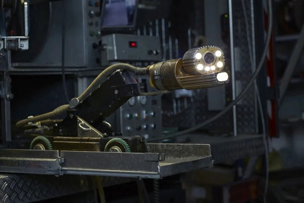 Robotic sewer inspection unit