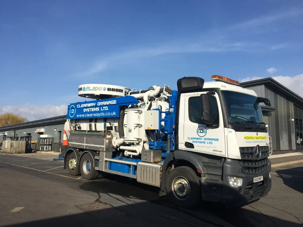 Clearway Drainage Systems combination truck
